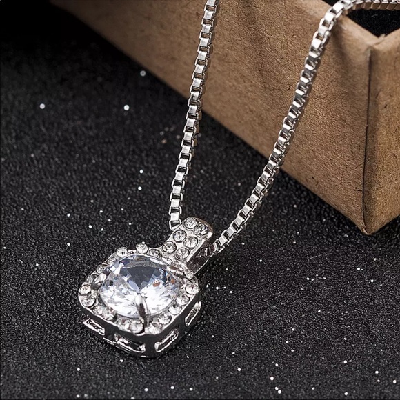 Square Rhinestone Crystal Zircon Pendant - Picture 4 of 8